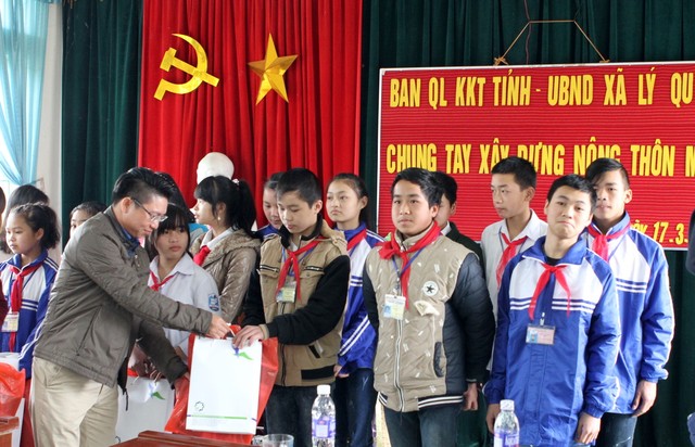 BID chung tay xây dựng nông thôn mới, hỗ trợ học sinh nghèo Cao Bằng  ảnh 1