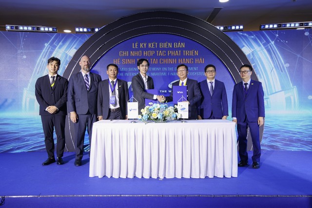 Lễ ký kết MoU giữa VIFC-HCMC và Tập đoàn Gemadept - đơn vị vận hành Cảng quốc tế Gemalink, thành viên sáng lập IMFC. Lễ ký kết MoU giữa VIFC-HCMC và Tập đoàn Gemadept - đơn vị vận hành Cảng quốc tế Gemalink, thành viên sáng lập IMFC.