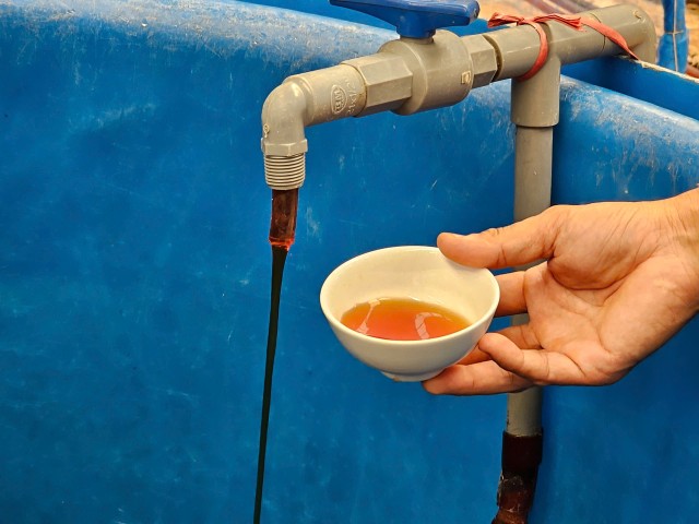 Nước mắm cốt. Nước mắm cốt.