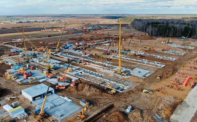 Tổng thống Putin đến thăm bệnh viện cách ly các ca nghi nhiễm Covid-19 ảnh 2