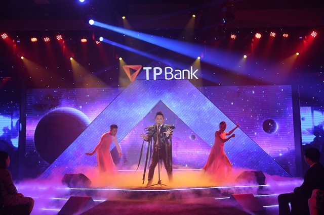 TPBank tiếp khách VIP trang trọng trong sự kiện cuối năm ảnh 1