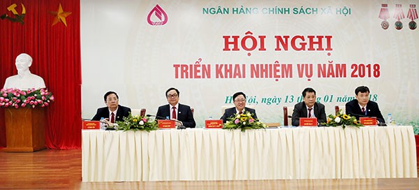 Ngân hàng Chính sách: Đến 31/12/2017, nợ quá hạn chiếm tỷ lệ 0,39% tổng dư nợ ảnh 1