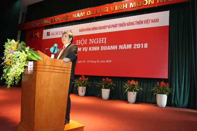 Thống đốc NHNN: Năm 2018, Agribank cần tập trung giải quyết dứt điểm các tồn tại yếu của giai đoạn trước ảnh 1