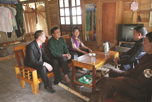 Agribank “cõng vốn” cho đồng bào xóa nghèo ảnh 2