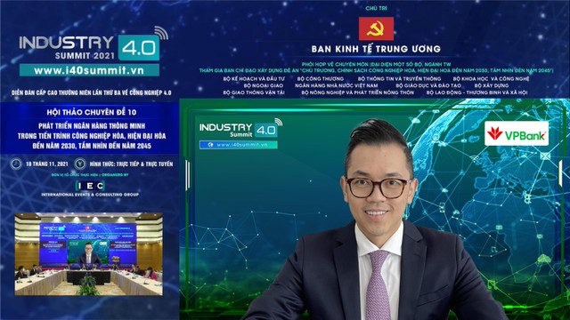 Ông Phùng Duy Khương, Phó tổng giám đốc kiêm Giám đốc Khối Khách hàng cá nhân, VPBank phát biểu tại Hội thảo