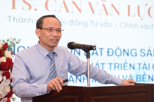 TS. Cấn Văn Lực TS. Cấn Văn Lực