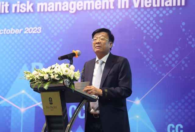 Ông Nguyễn Quốc Hùng, Phó Chủ tịch kiêm Tổng Thư ký Hiệp hội Ngân hàng Việt Nam phát biểu tại sự kiện