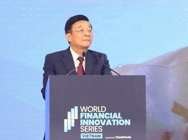 Ông Nguyễn Quốc Hùng, Phó Chủ tịch kiêm Tổng Thư ký Hiệp hội Ngân hàng Việt Nam Phát biểu khai mạc Sự kiện WFIS