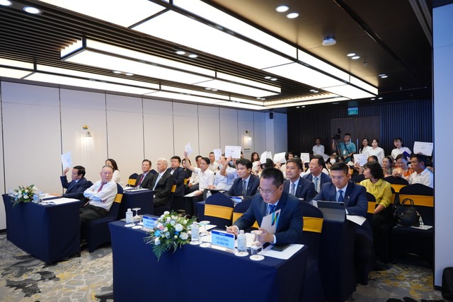 Toàn cảnh ĐHĐCĐ bất thường PGBank 2024