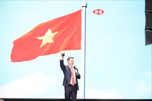 Ông Tim Evans, Tổng giám đốc, HSBC Việt Nam