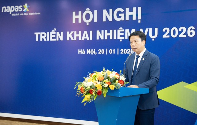 Ông Nguyễn Quang Minh, Tổng giám đốc NAPAS phát động phong trào thi đua hoàn thành nhiệm vụ năm 2026.