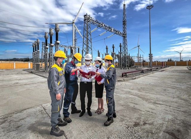 Dòng vốn Agribank đã chảy vào nhiều dự án hạ tầng, năng lượng trọng điểm, hỗ trợ doanh nghiệp Việt nâng cao năng lực vận hành, tăng hiệu quả sản xuất kinh doanh, góp phần thúc đẩy tăng trưởng kinh tế và hiện thực hóa mục tiêu phát triển đất nước trong kỷ nguyên mới