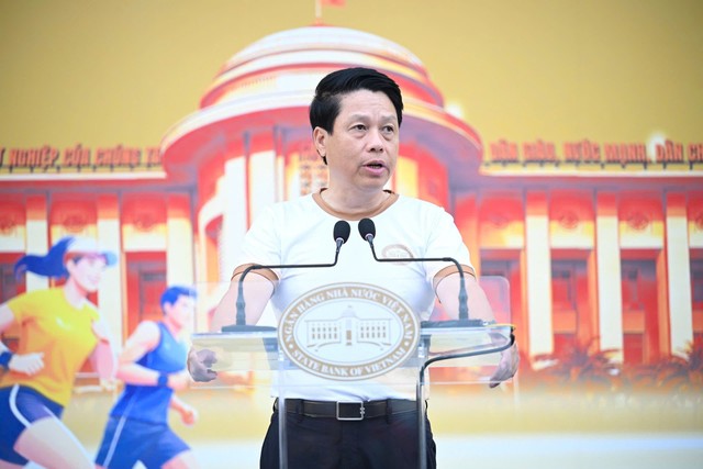 Ông Phạm Tiến Dũng, Ủy viên Ban Thường vụ Đảng ủy, Phó Thống đốc NHNN, Chủ tịch Công đoàn Ngân hàng Việt Nam phát biểu tại sự kiện