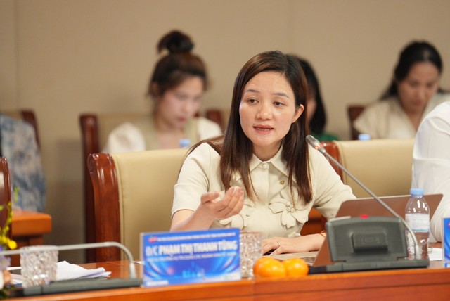 Bà Vũ Thị Hồng Nhung, Trưởng phòng Chính sách sản phẩm bán buôn, Vietcombank chia sẻ sự kiện