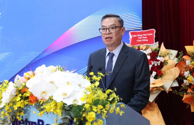 Ông Trần Minh Bình, Chủ tịch Hiệp hội Ngân hàng Việt Nam nhiệm kỳ VIII, Chủ tịch HĐQT VietinBank phát biểu nhận nhiệm vụ