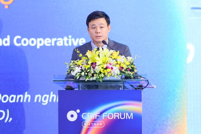 Ông Nguyễn Xuân Thọ, Phó Cục trưởng Cục Phát triển Doanh nghiệp tư nhân và Kinh tế tập thể, Bộ Tài chính phát biểu tại Diễn đàn Ông Nguyễn Xuân Thọ, Phó Cục trưởng Cục Phát triển Doanh nghiệp tư nhân và Kinh tế tập thể, Bộ Tài chính phát biểu tại Diễn đàn