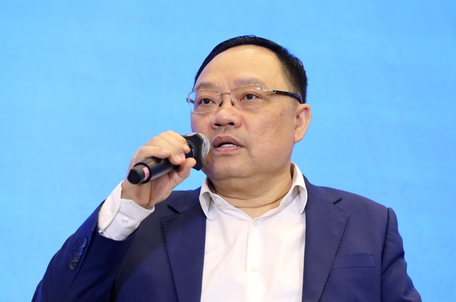 Ông Phạm Anh Tuấn, Vụ trưởng Vụ Thanh toán, Ngân hàng Nhà nước trao đổi tại Sự kiện Ông Phạm Anh Tuấn, Vụ trưởng Vụ Thanh toán, Ngân hàng Nhà nước trao đổi tại Sự kiện