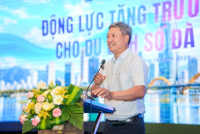 Ông Hồ Quang Bửu chia sẻ tầm nhìn đưa Đà Nẵng trở thành điểm đến tiên phong, nơi công nghệ mới phục vụ trực tiếp trải nghiệm du khách. Ông Hồ Quang Bửu chia sẻ tầm nhìn đưa Đà Nẵng trở thành điểm đến tiên phong, nơi công nghệ mới phục vụ trực tiếp trải nghiệm du khách.