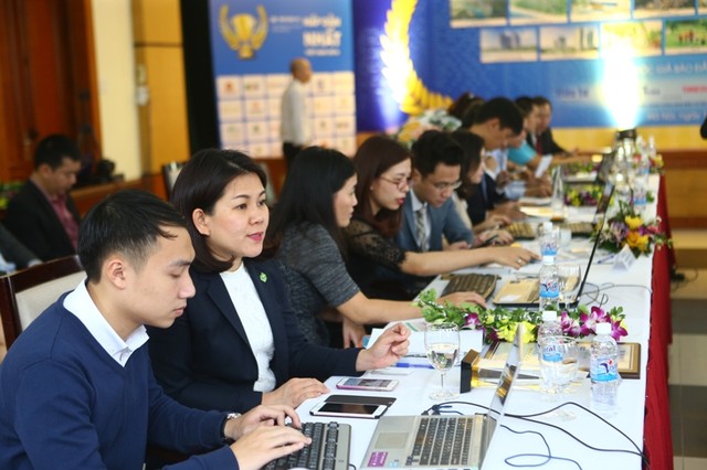 Tôn vinh và giao lưu với chủ đầu tư các dự án bất động sản hấp dẫn nhất Việt Nam 2016 ảnh 58