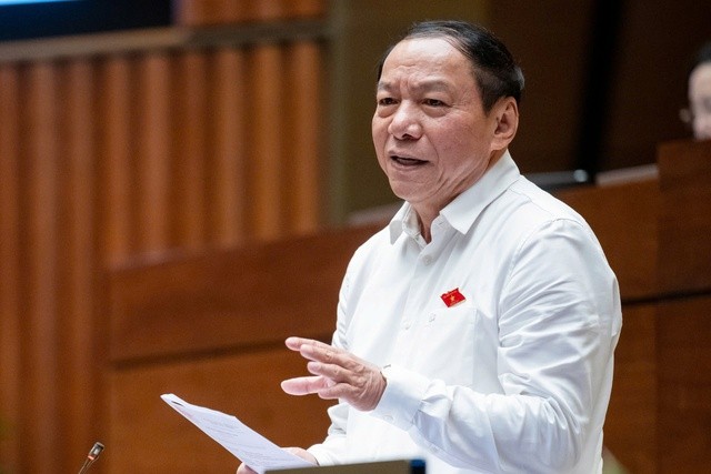 Bộ trưởng Bộ Văn hoá, Thể thao và Du lịch Nguyễn Văn Hùng