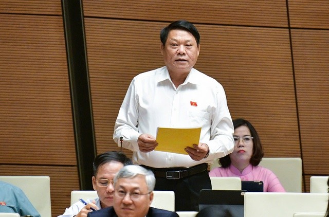 Đại biểu Nguyễn Thành Nam (đoàn Phú Thọ)