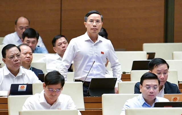 Đại biểu Phạm Đức Ấn (đoàn Hà Nội) Đại biểu Phạm Đức Ấn (đoàn Hà Nội)