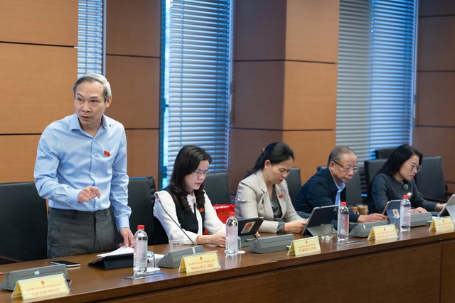 Đại biểu Phan Đức Hiếu (đoàn Hưng Yên)