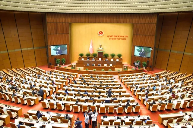 Toàn cảnh phiên họp Quốc hội sáng 12/4