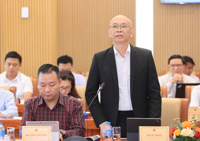 Ông Trần Thanh Hải, Phó cục trưởng Cục Xuất nhập khẩu, Bộ Công Thương Ông Trần Thanh Hải, Phó cục trưởng Cục Xuất nhập khẩu, Bộ Công Thương