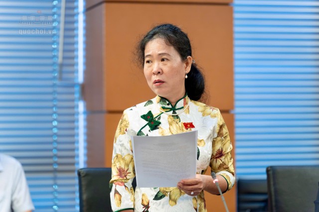 Đại biểu Tô Ái Vang (đoàn TP Cần Thơ)