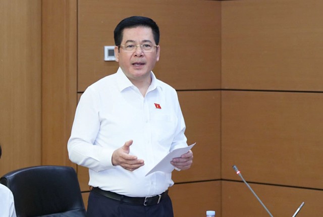 Phó Chủ tịch Quốc hội Nguyễn Hồng Diên Phó Chủ tịch Quốc hội Nguyễn Hồng Diên