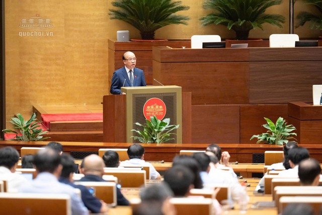 Quốc hội nghe Tờ trình dự án Luật Xử lý vi phạm hành chính (sửa đổi) sáng 26/10 Quốc hội nghe Tờ trình dự án Luật Xử lý vi phạm hành chính (sửa đổi) sáng 26/10