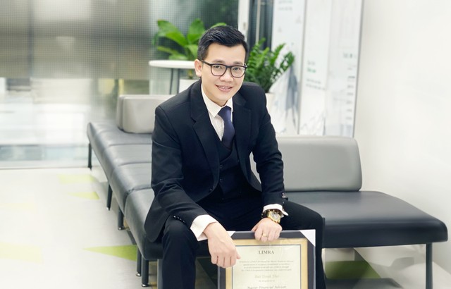 Anh Bùi Đình Thọ xây dựng sự nghiệp và tự chủ tài chính trong ngành bảo hiểm nhân thọ. Ảnh: NVCC