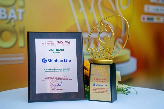 Giải thưởng là sự công nhận cho những nỗ lực đổi mới không ngừng, lấy khách hàng làm trọng tâm của Shinhan Life Việt Nam