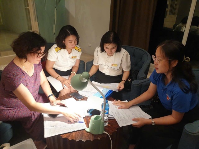 Hướng dẫn hộ kinh doanh về chính sách thuế mới Hướng dẫn hộ kinh doanh về chính sách thuế mới