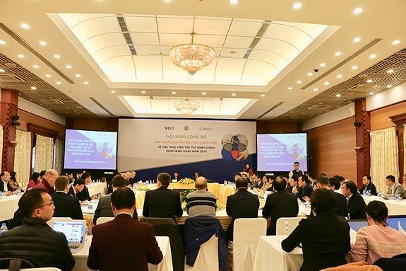 Doanh nghiệp ghi nhận chuyển biến tích cực trong thủ tục hải quan ảnh 1