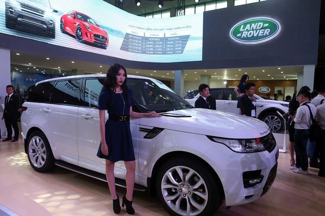 Điểm mặt anh tài tại Vietnam International Motor Show 2015 ảnh 8