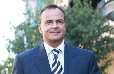 Hoàng Kiều - tỷ phú mới nổi của Forbes 400 năm 2015 ảnh 2