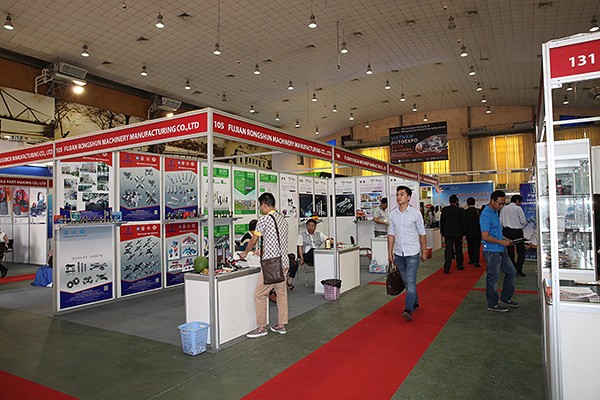 Khai mạc Triển lãm quốc tế Vietnam AutoExpo 2016  ảnh 7