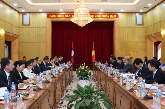 Tăng cường hợp tác, trao đổi giữa hai Bộ Kế hoạch và Đầu tư Việt Nam - Lào  ảnh 1