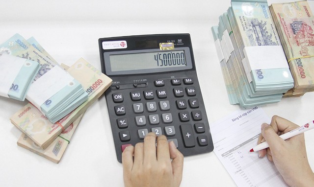 Lãi suất huy động đồng loạt tăng, và dự báo tiếp tục tăng ảnh 1