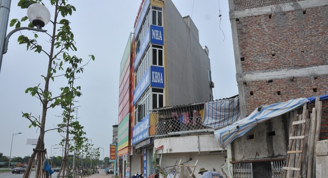 Kiến trúc dị dạng trên những con đường nghìn tỷ ở Thủ đô ảnh 1