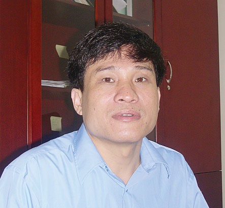 Công bố thông tin bằng tiếng Anh, tự nguyện hay ép buộc? ảnh 2