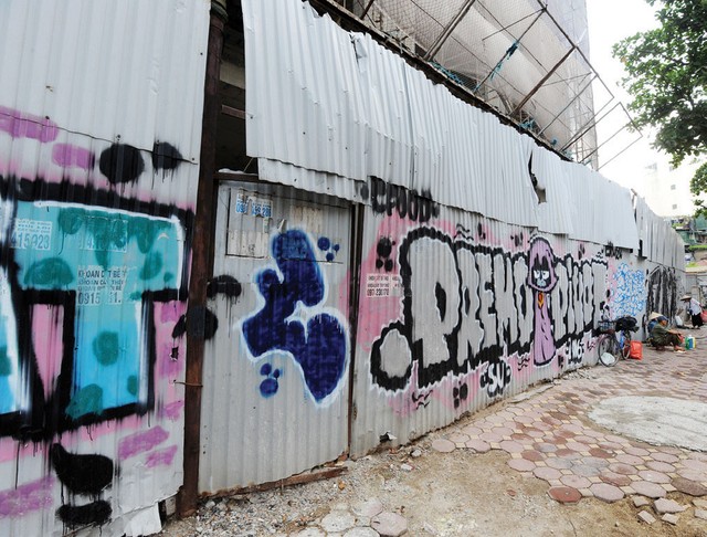 Dự án dát vàng của Doji phơi mưa nắng ảnh 6