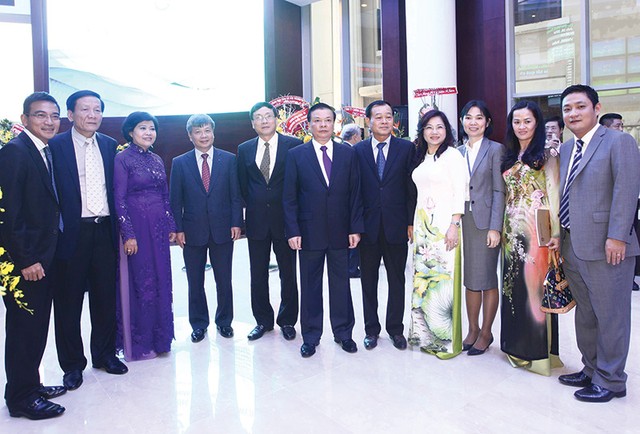 Hành trình 9 năm bình chọn Báo cáo thường niên tốt nhất ảnh 2