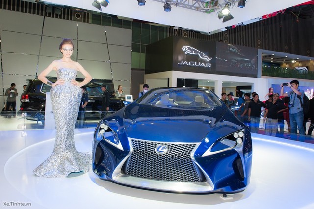 Thuế cao, xe sang phải nhân phiên bản để duy trì lực mua ảnh 1