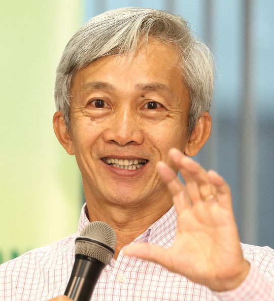 Tái cấu trúc nền kinh tế: Cần xử lý tốt liên thông chứng khoán - ngân hàng ảnh 1