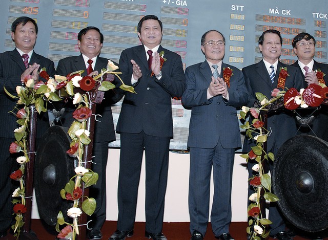 20 năm - dấu ấn khai mở thị trường chứng khoán Việt Nam ảnh 3