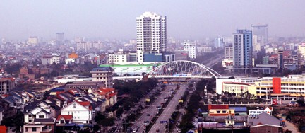 Thông xe cầu vòm thép khổng lồ đẹp nhất Việt Nam ảnh 1