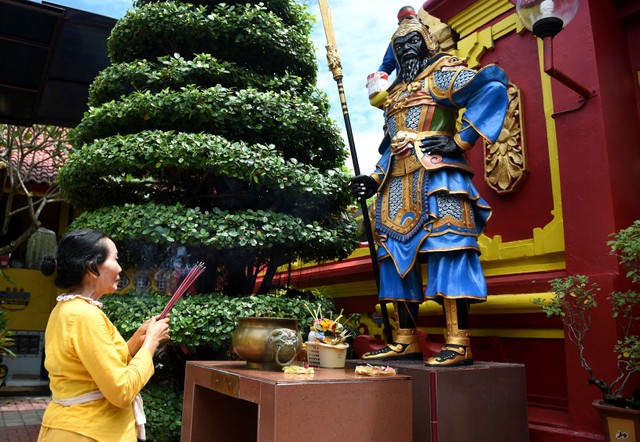 Hình ảnh người dân Châu Á náo nức chuẩn bị đón Tết Đinh Dậu ảnh 33